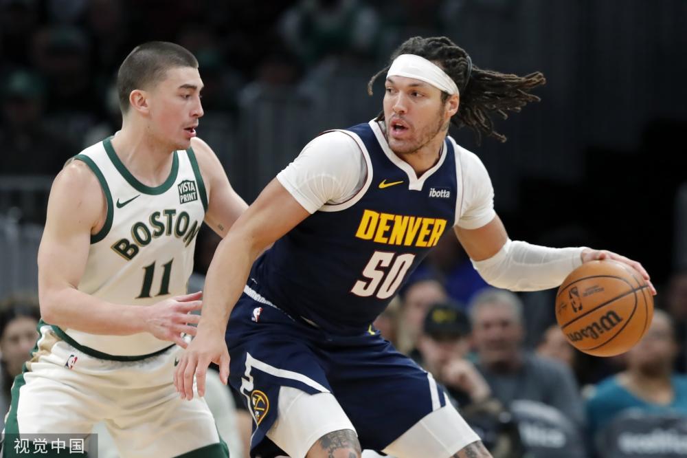 更展现了他 更展现了他