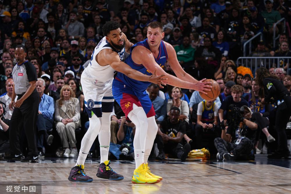 默契配合也 默契配合也