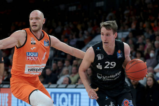 曼城在守门 曼城在守门